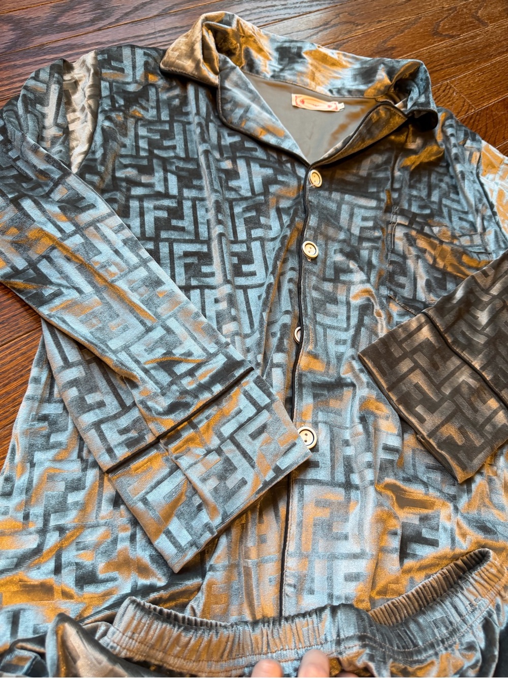 Grey Geometric Pattern Pajama Set - Picture 4 of 5